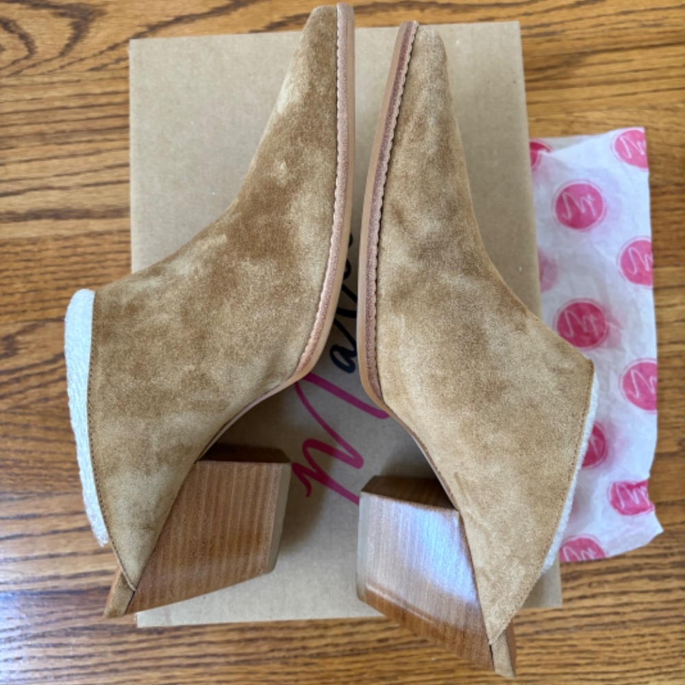 Matisse Cammy Mules 9.5  Gently used but like new with box